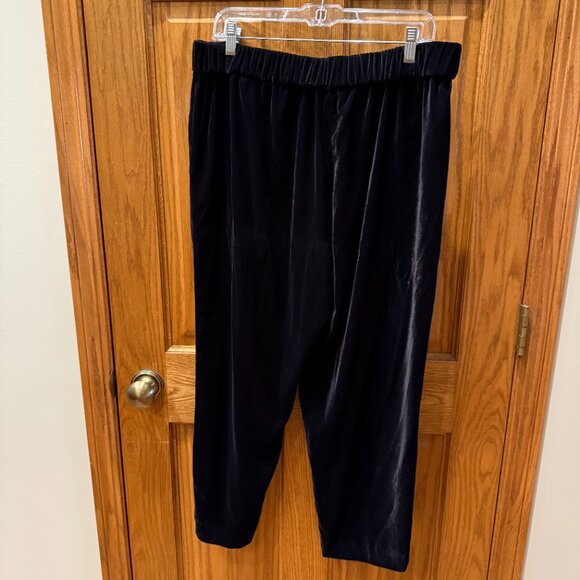J Crew Easy pant in velvet, BLACK Size: 14 - Picture 2 of 7